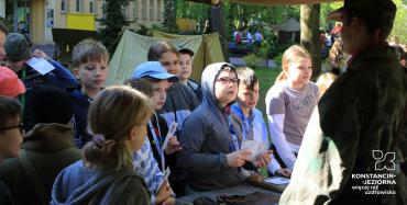 Piknik historyczny w Szkole Podstawowej nr 2 w Konstancinie-Jeziornie
